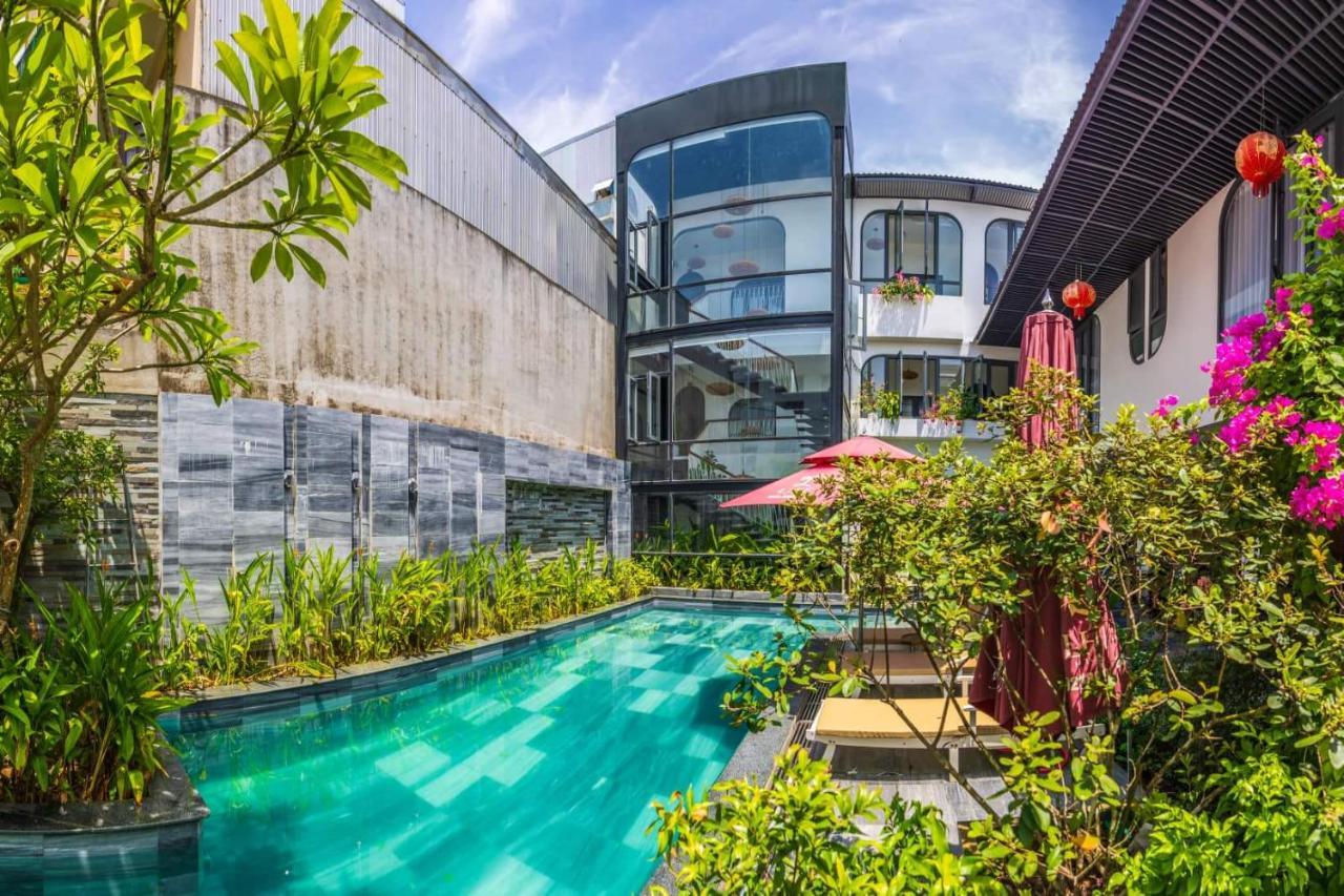 Life Boutique Hotel Hue Exterior photo